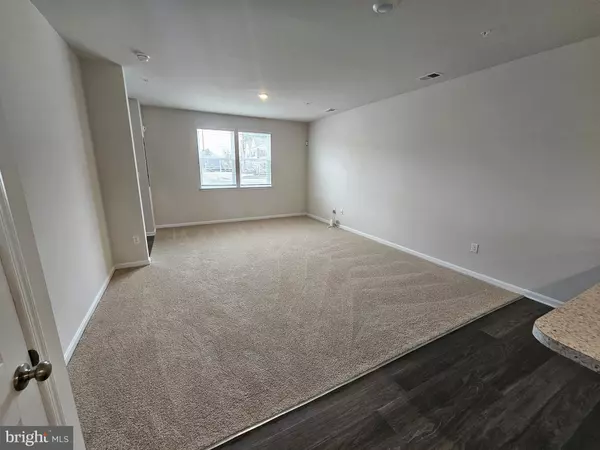 Salisbury, MD 21801,806 DERWENT LN