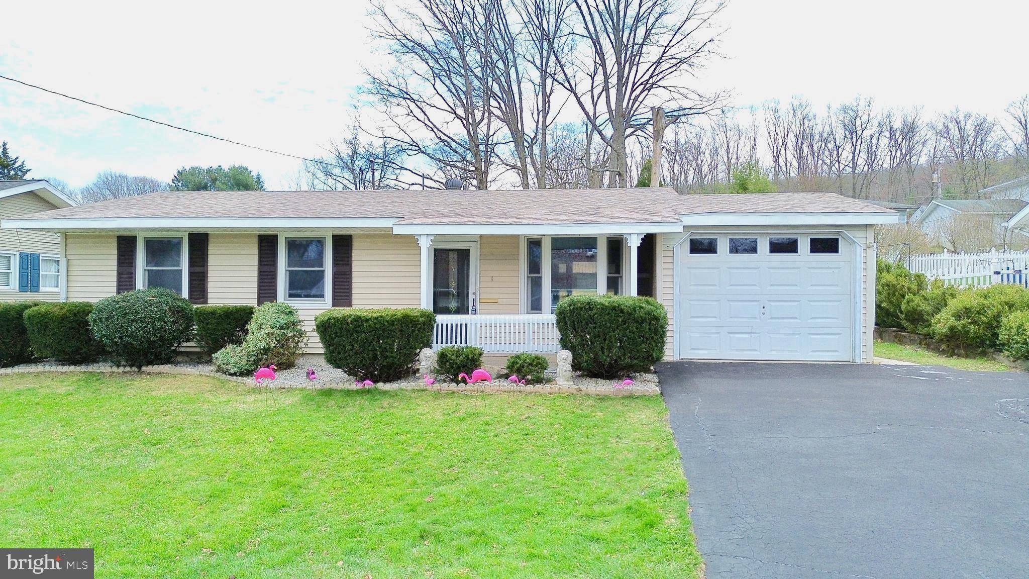 508 W ARCH ST, Frackville, PA 17931