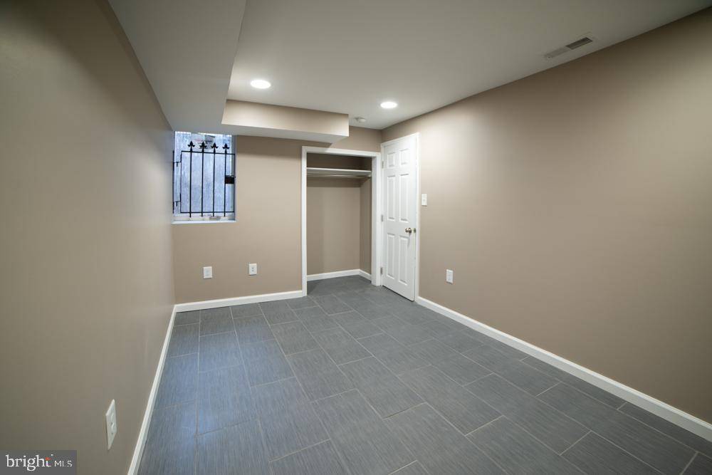 Philadelphia, PA 19121,1414 W DIAMOND ST #1