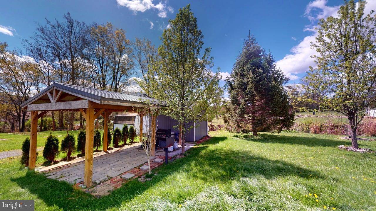 Keyser, WV 26726,483 STONY RUN RD