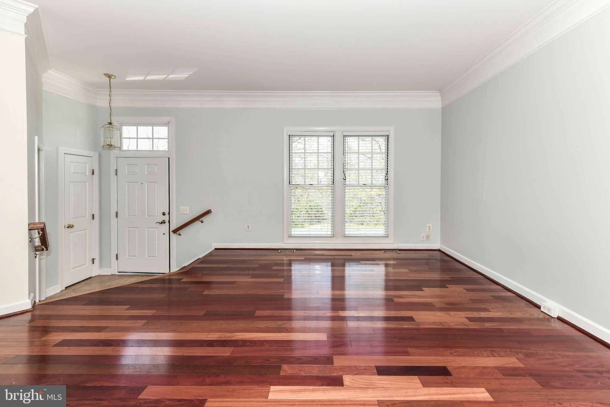 Chantilly, VA 20152,25436 HERRING CREEK DR