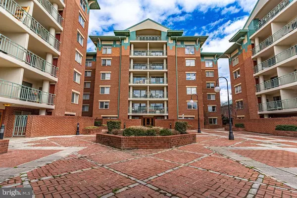 545 E BRADDOCK RD #506, Alexandria, VA 22314