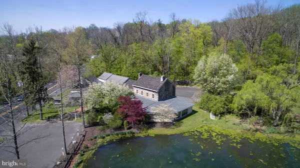6319 LOWER YORK RD, New Hope, PA 18938
