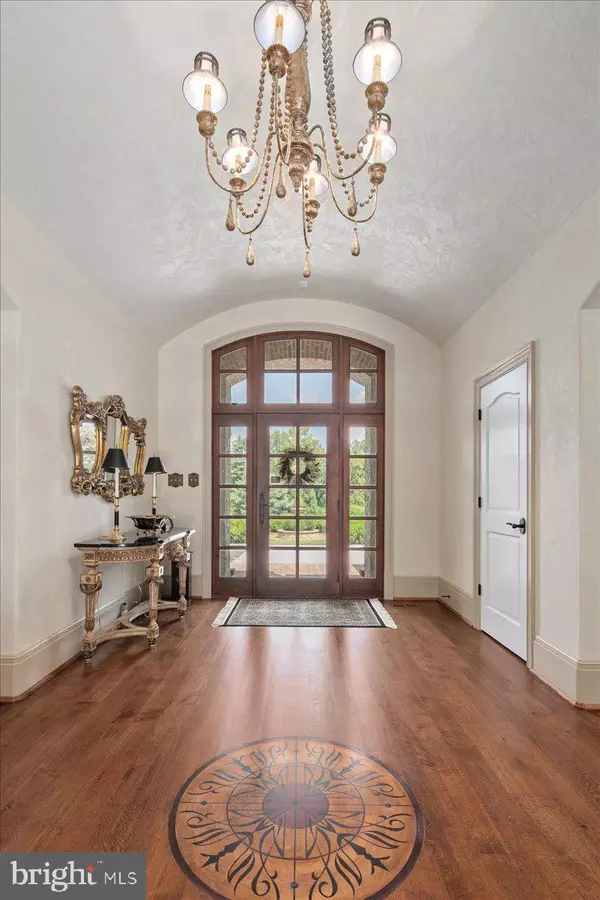 Clifton, VA 20124,12905 COMPTON RD