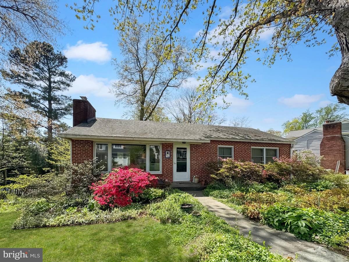 Falls Church, VA 22046,2228 PRIMROSE DR