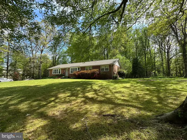 Gambrills, MD 21054,945 ARUNDEL LN