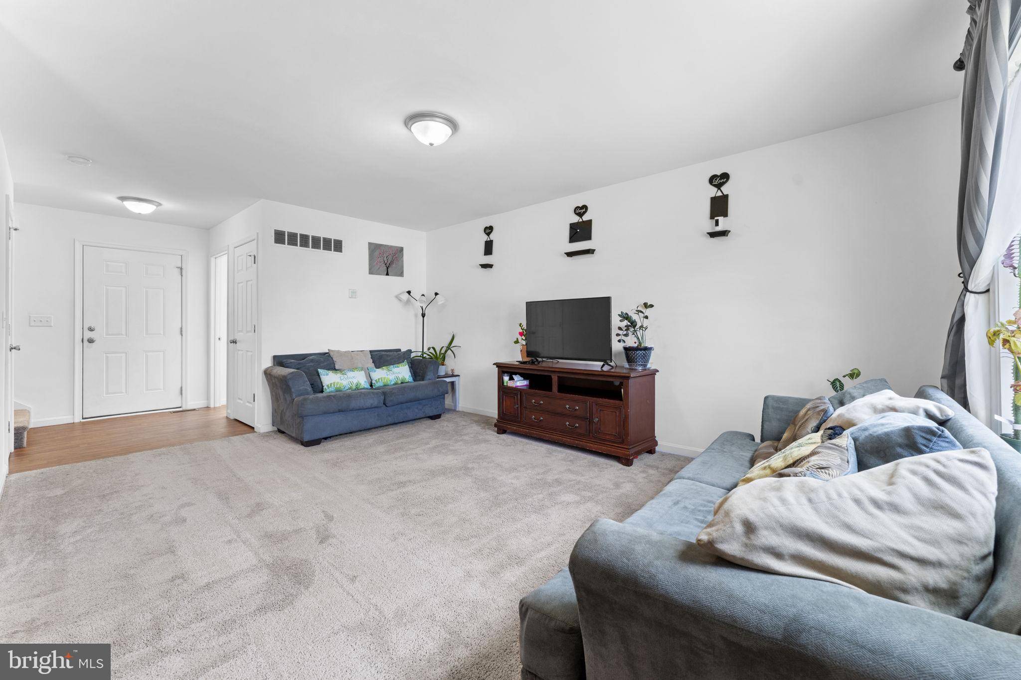 Dover, DE 19901,190 ROLLIN CT