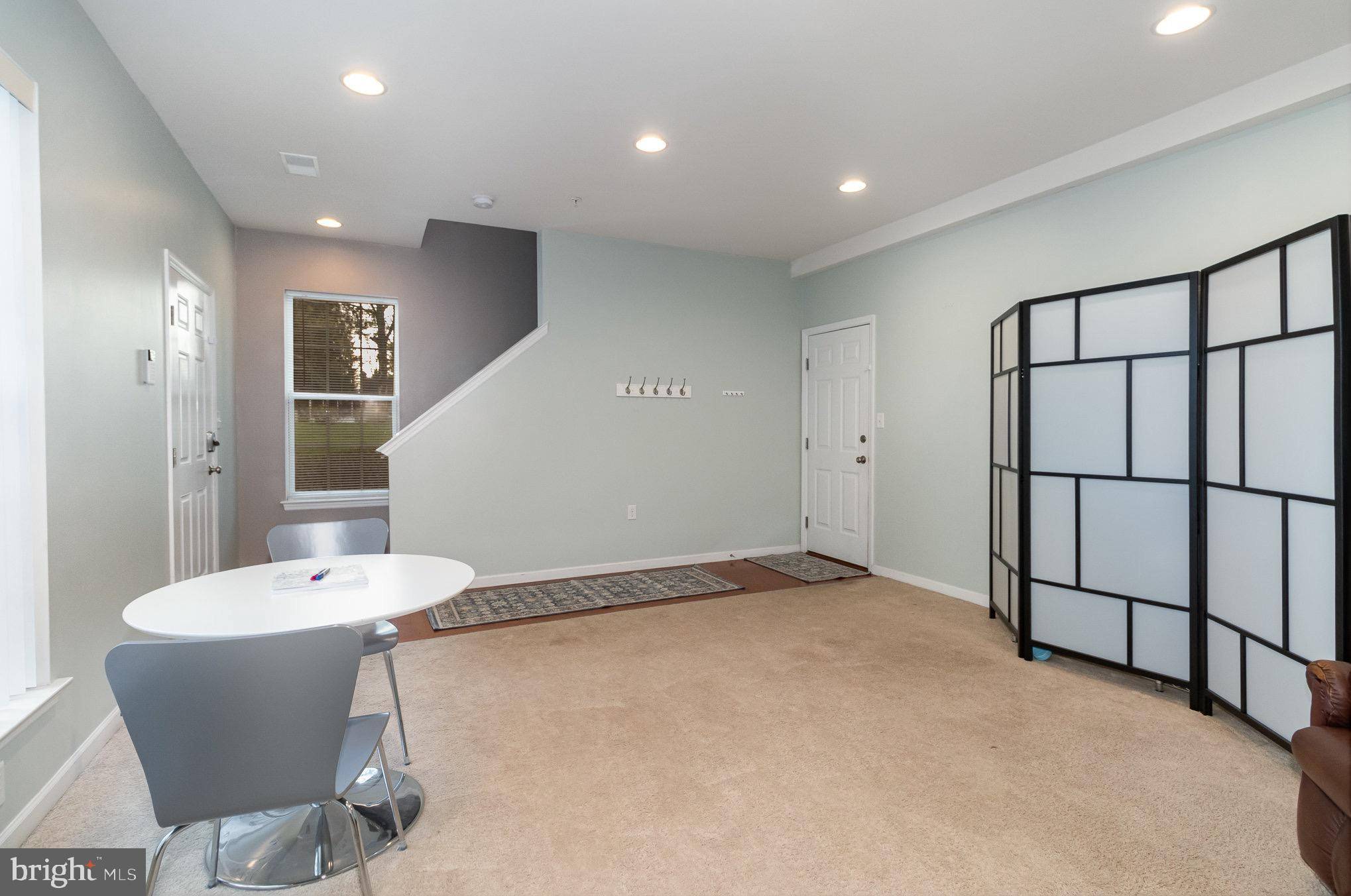 Mechanicsburg, PA 17055,3001 E MERIDIAN CMNS