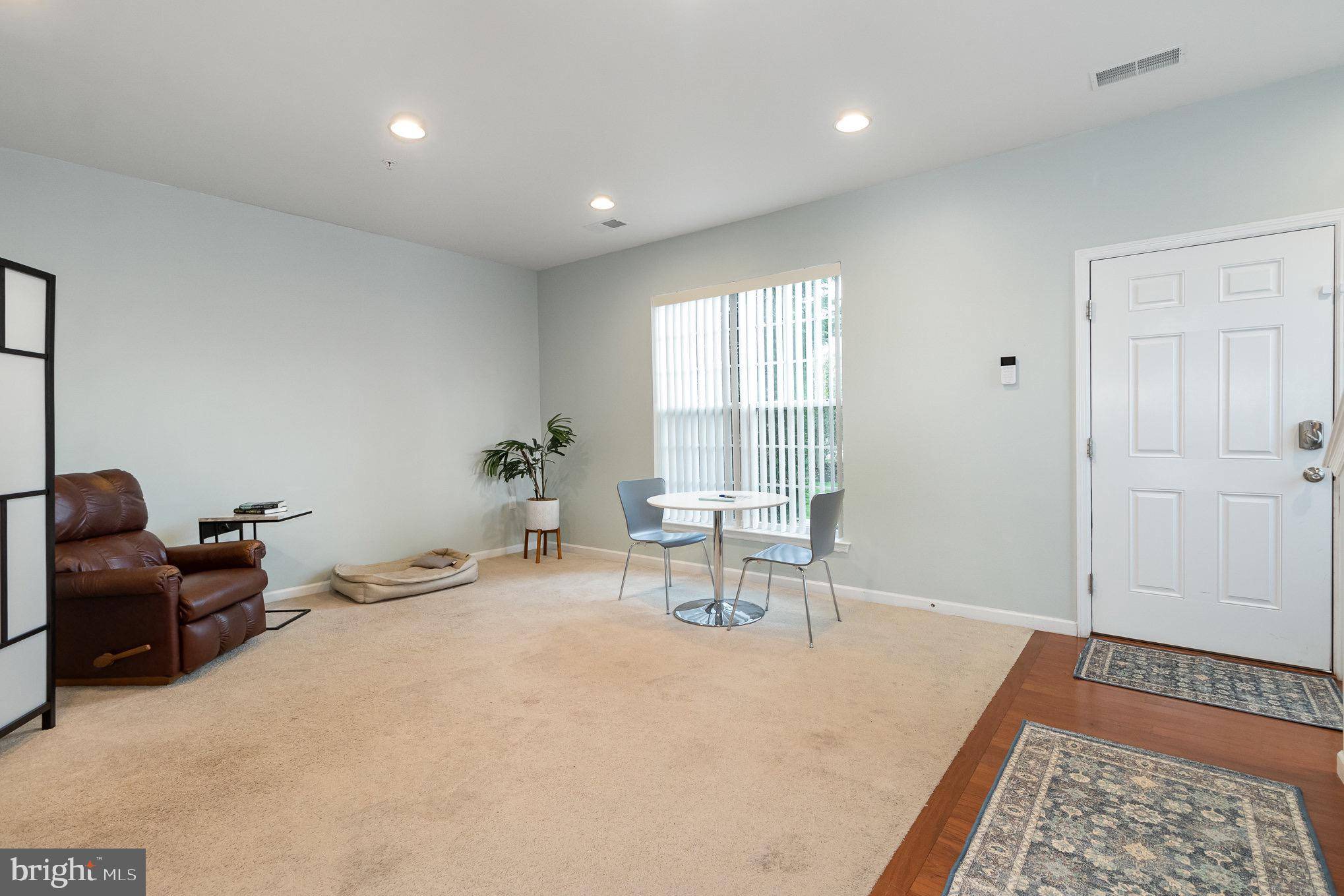 Mechanicsburg, PA 17055,3001 E MERIDIAN CMNS