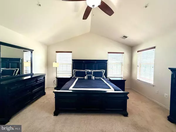 White Plains, MD 20695,5096 ATLANTIS LN