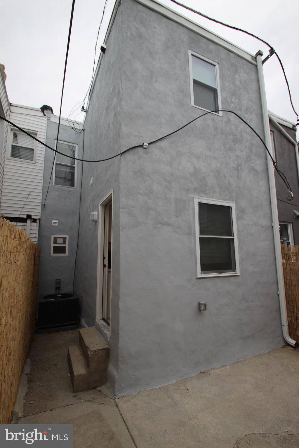Philadelphia, PA 19148,408 DURFOR ST