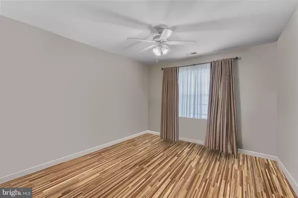 Germantown, MD 20874,19622 GALWAY BAY CIR #204