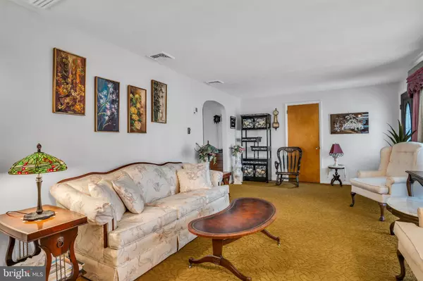 Camp Hill, PA 17011,33 N SAINT JOHNS DR