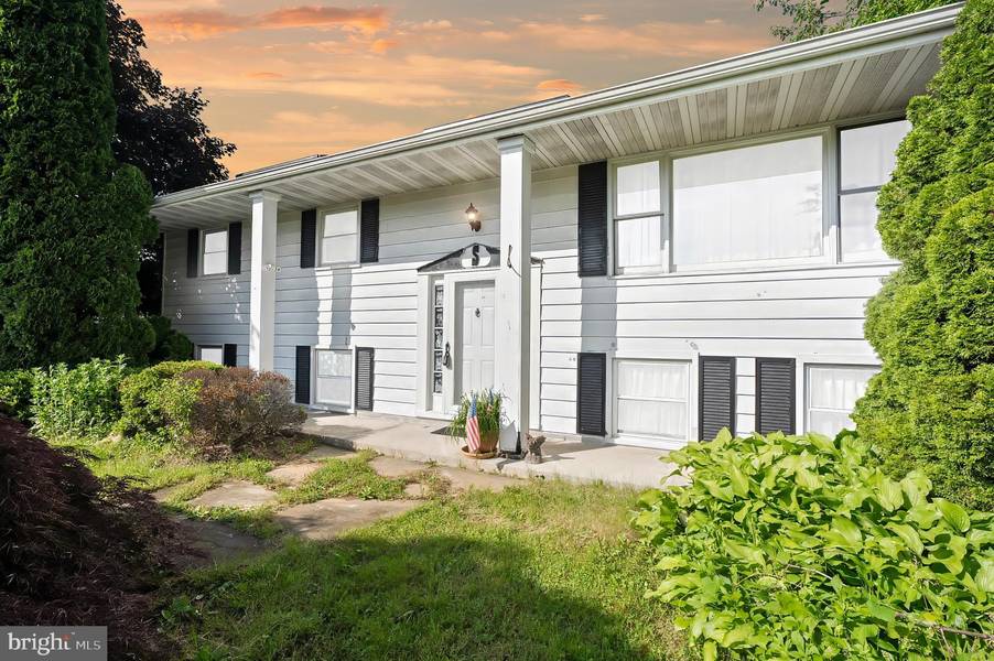 1715 WALKER RD, Freeland, MD 21053