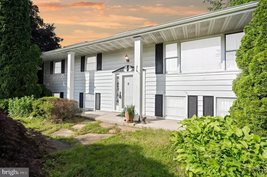 1715 WALKER RD, Freeland, MD 21053