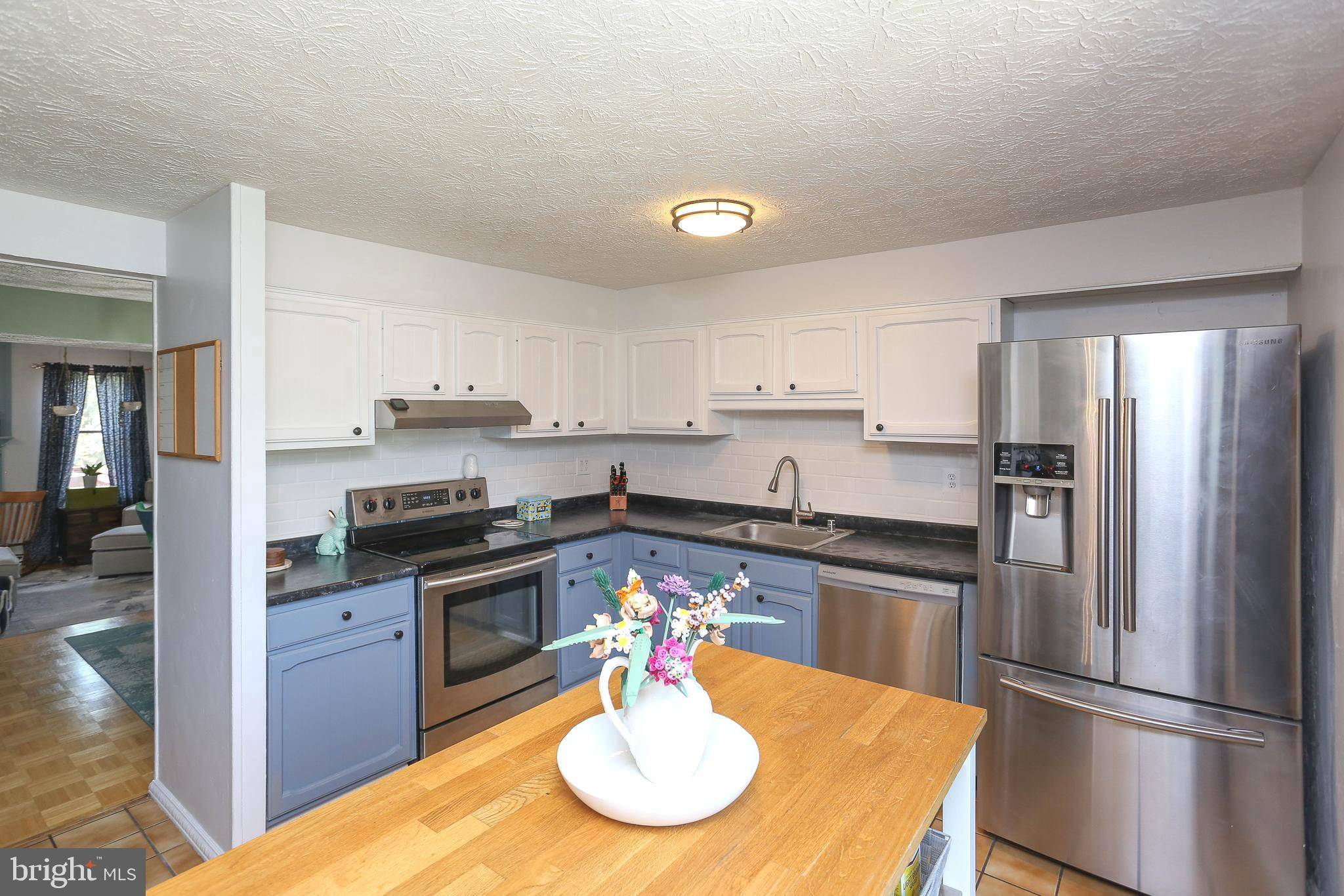 Columbia, MD 21045,6632 WANING MOON WAY