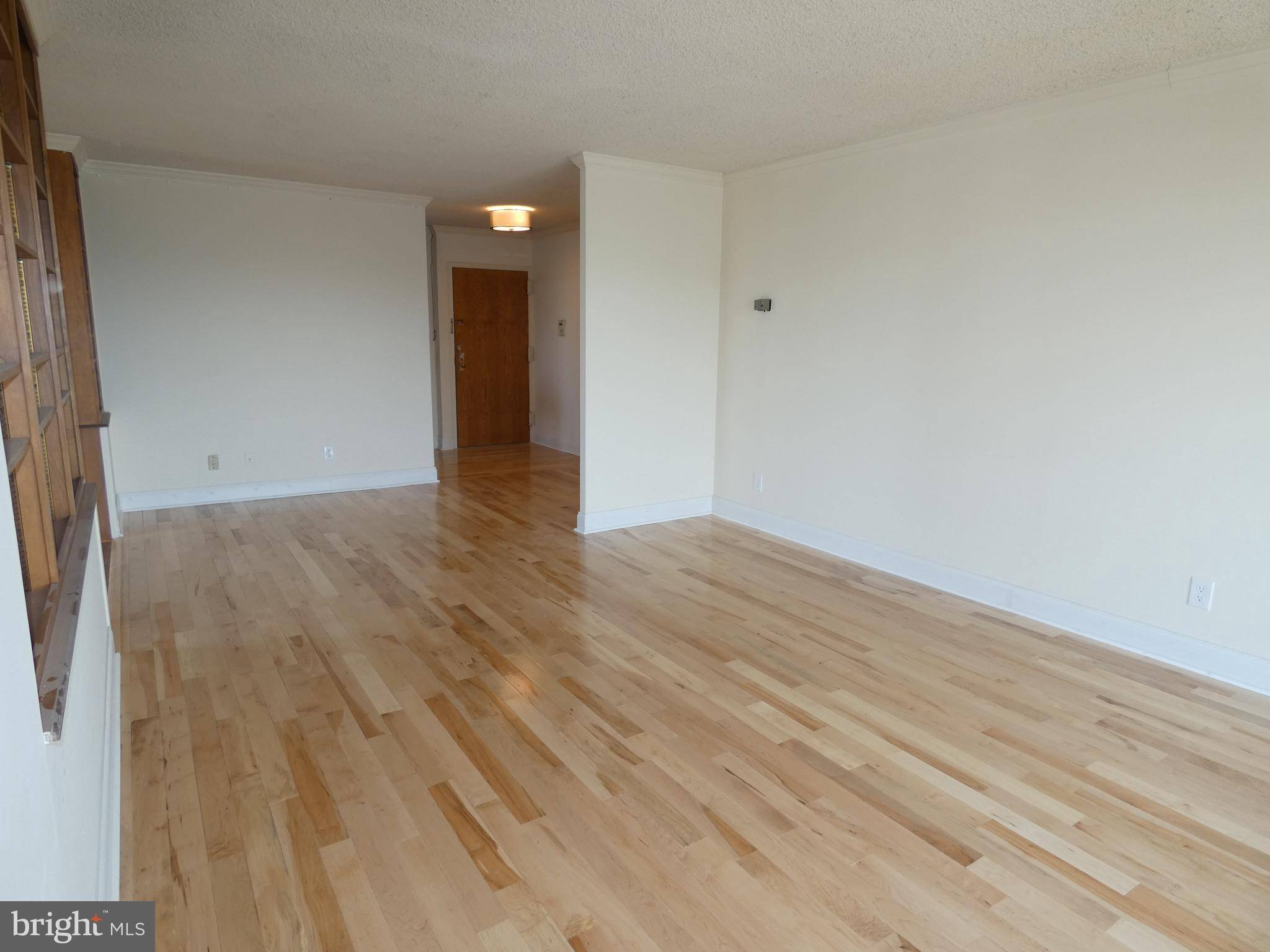 Mclean, VA 22102,1800 OLD MEADOW RD #1522