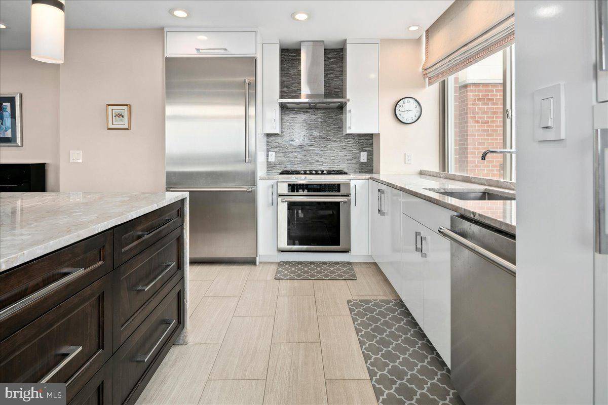 Arlington, VA 22202,3600 S GLEBE RD #919W