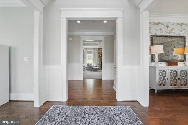 Mclean, VA 22101,6645 BYRNS PL