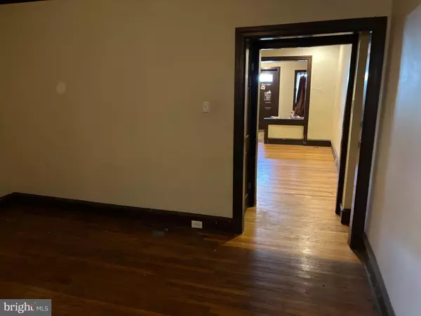 Philadelphia, PA 19141,4928 N 16TH ST