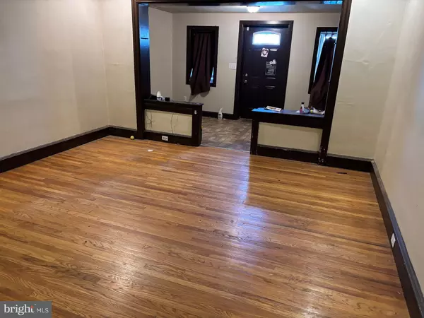 Philadelphia, PA 19141,4928 N 16TH ST