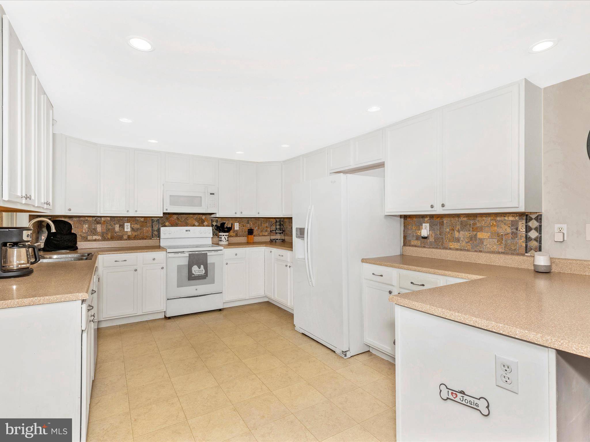 Smithsburg, MD 21783,13240 EDGEMONT RD