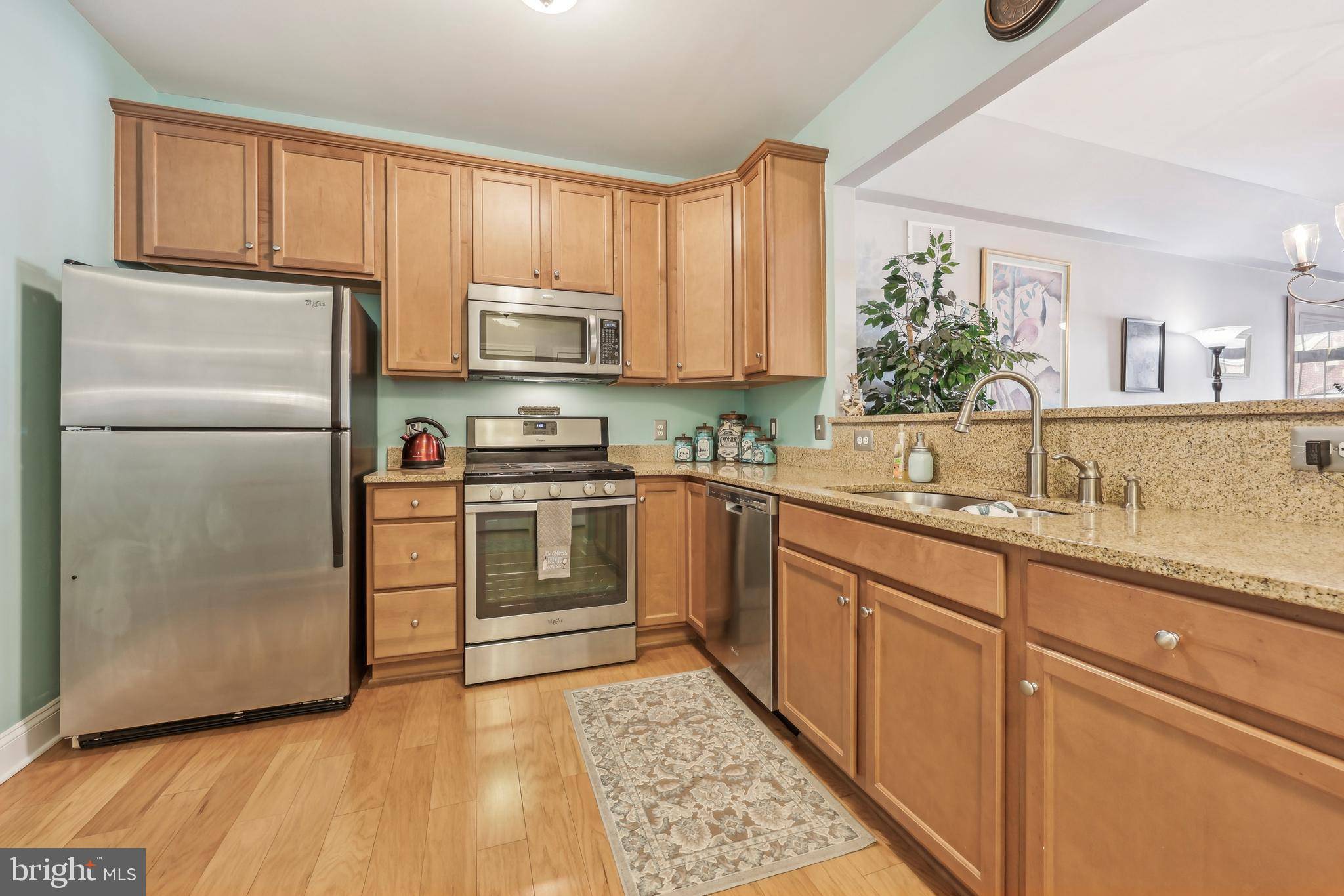 Manassas, VA 20110,9200 CHARLESTON DR #408
