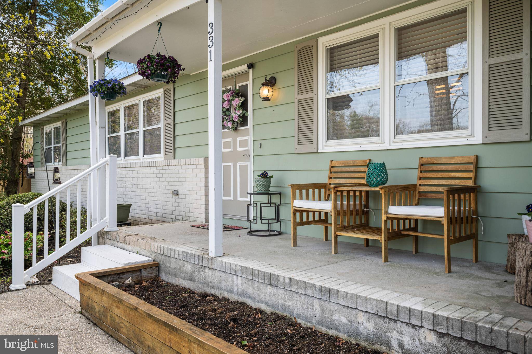 Cape May, NJ 08204,331 HOLLY LN
