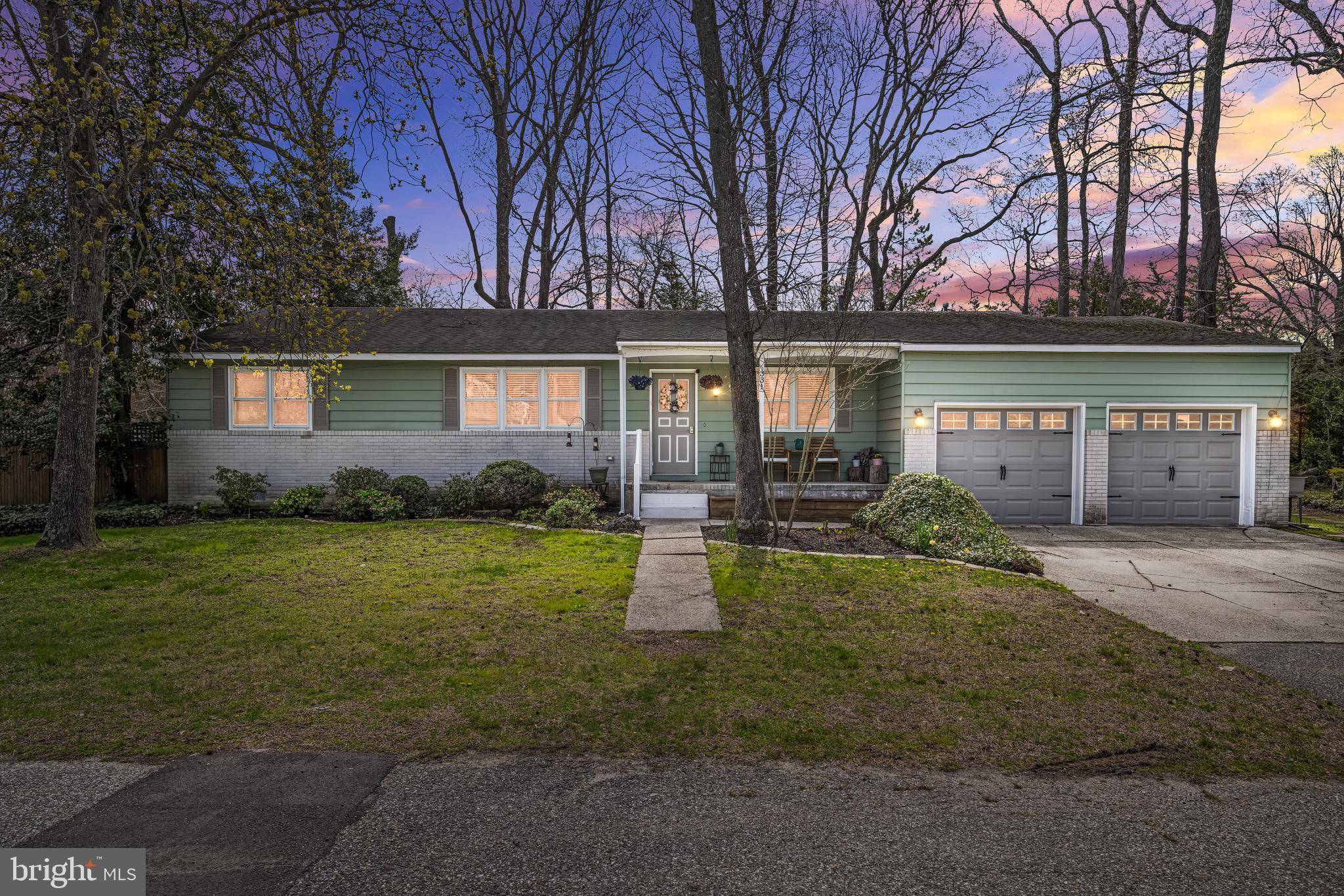 Cape May, NJ 08204,331 HOLLY LN