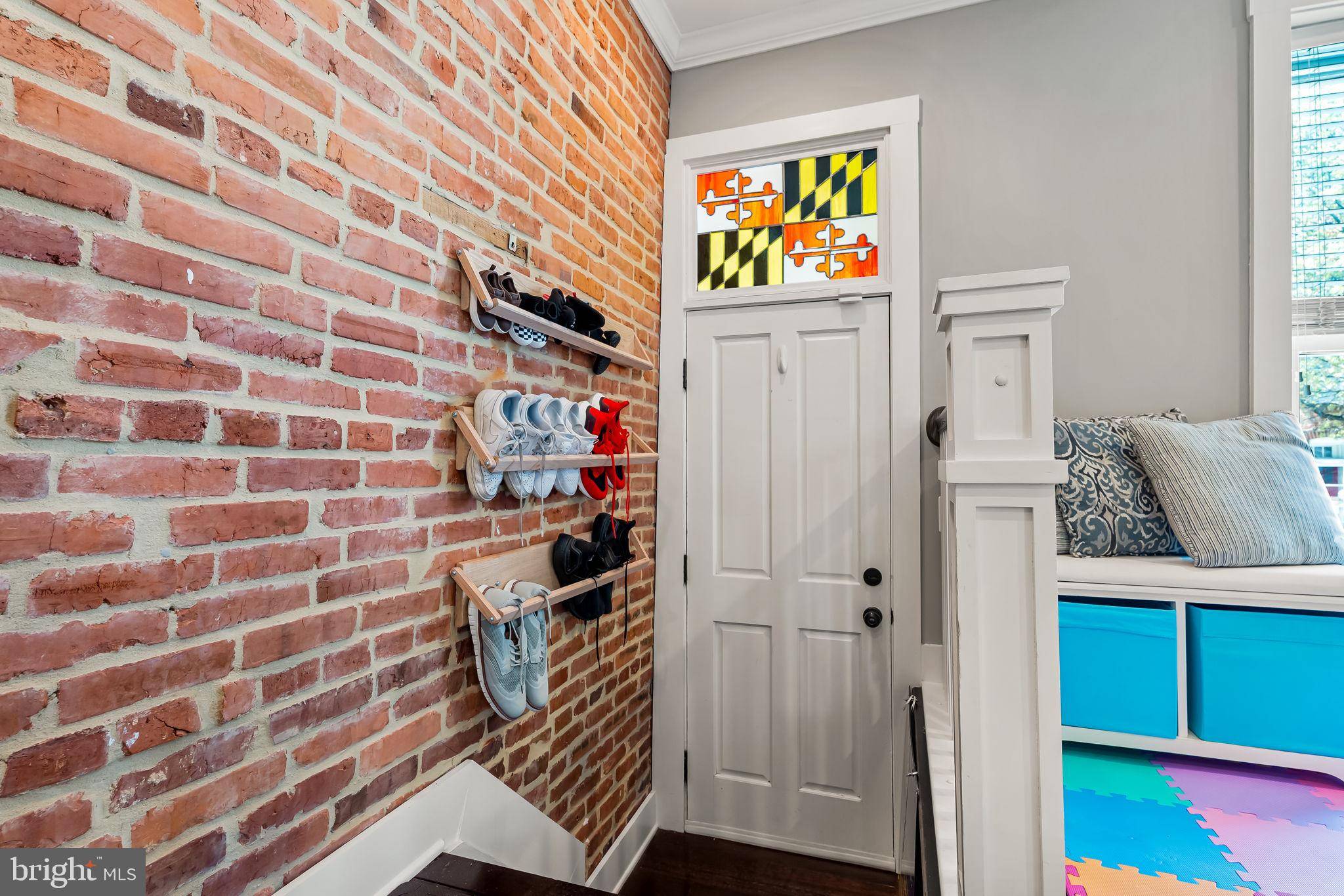 Baltimore, MD 21224,911 S HIGHLAND AVE
