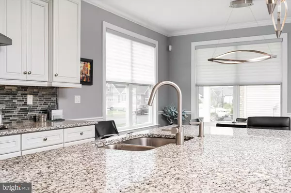 Monroe Township, NJ 08831,17 LANDMARK RD