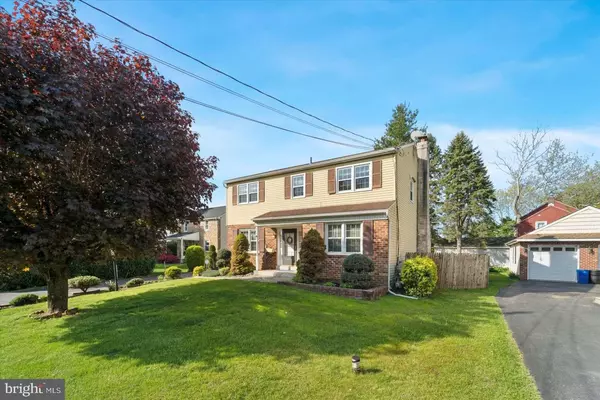 Broomall, PA 19008,2992 EASTBURN AVE