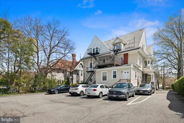 Princeton, NJ 08540,32 WIGGINS ST