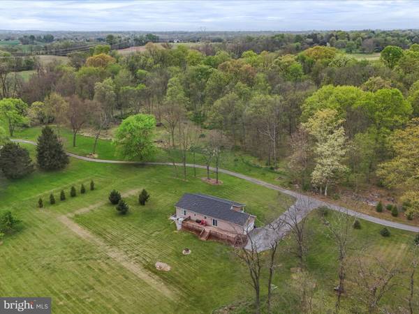 Charles Town, WV 25414,403 W BLAKELEY DR