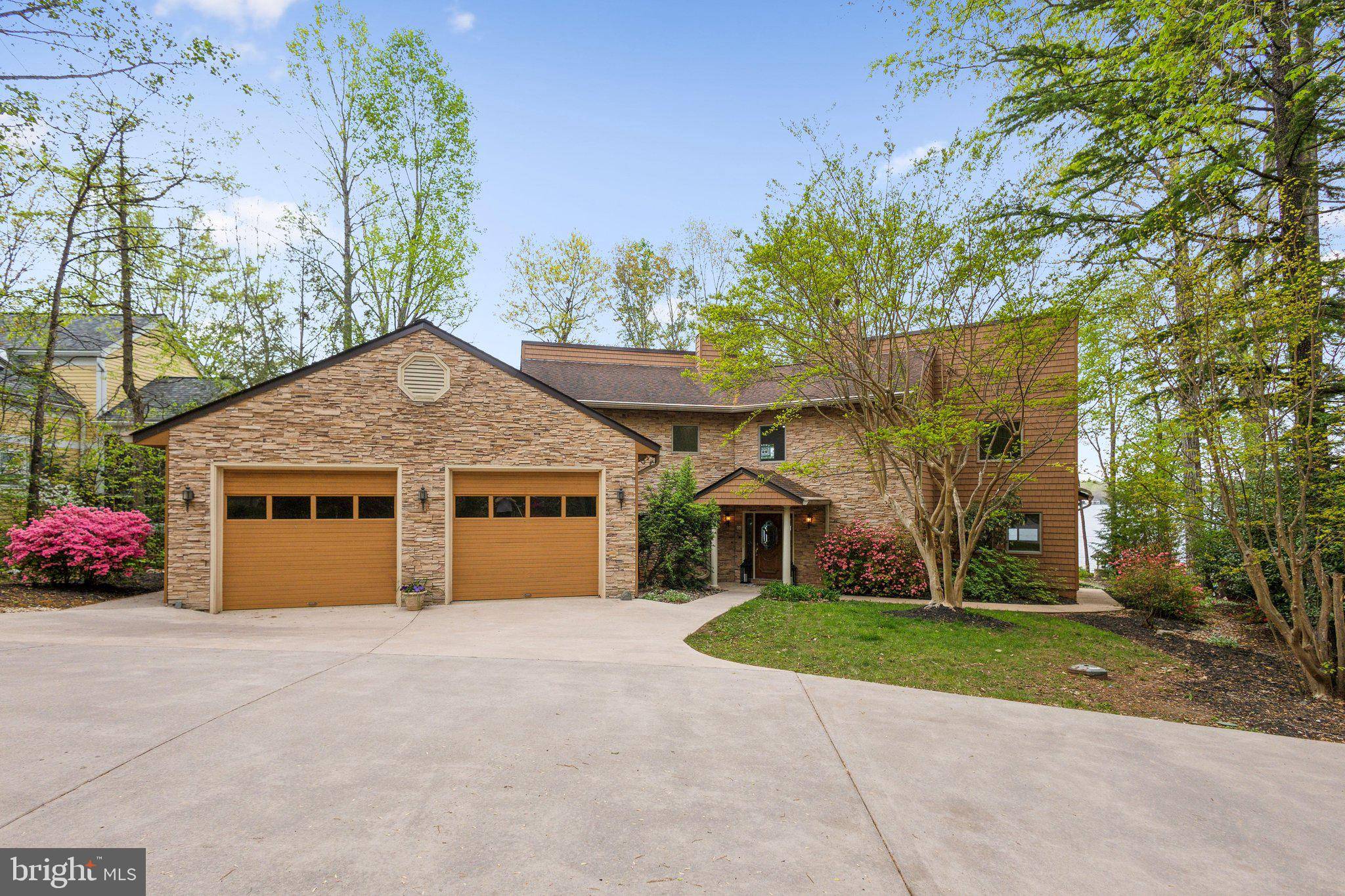 Locust Grove, VA 22508,208 MT PLEASANT DR