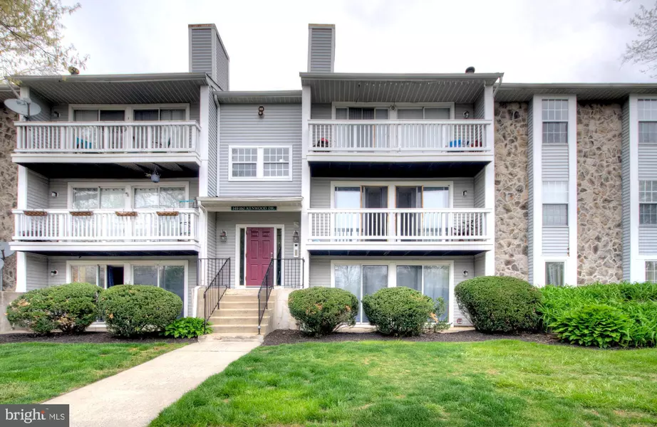 155 KENWOOD DR, Sicklerville, NJ 08081