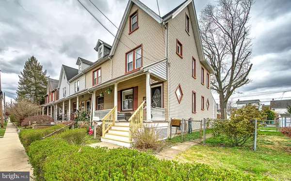 Lansdale, PA 19446,24 E 4TH ST