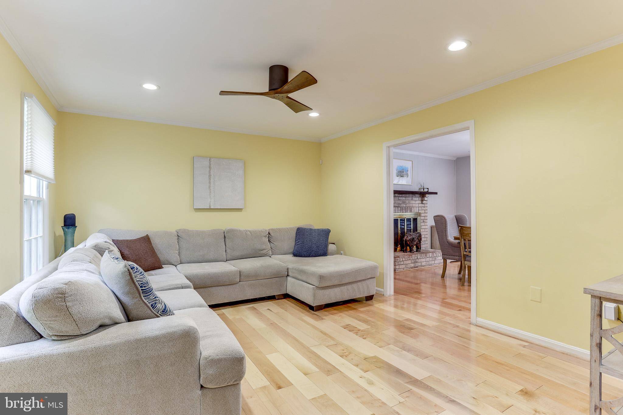 Annandale, VA 22003,4011 HUMMER RD
