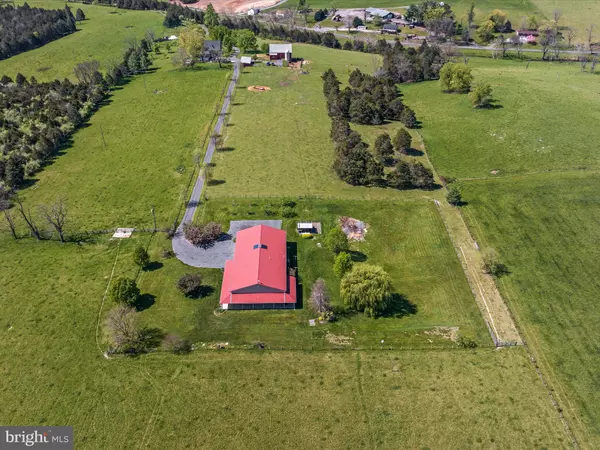 Toms Brook, VA 22660,394 BROOK CREEK RD