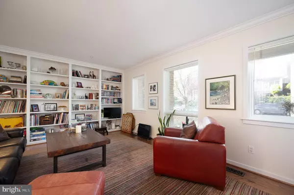 Wilmington, DE 19806,1217 SHALLCROSS AVE