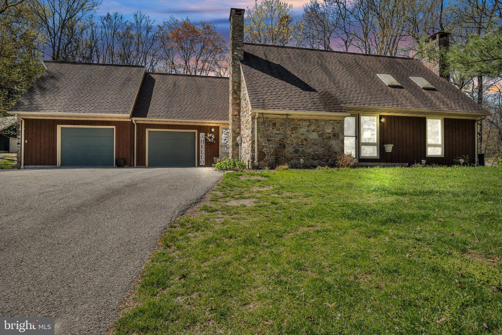 271 SUMMIT DR, Abbottstown, PA 17301