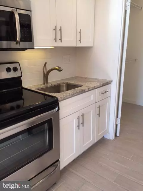 Philadelphia, PA 19103,224-30 W RITTENHOUSE SQ #2015B