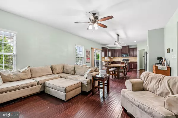 Middletown, DE 19709,358 TIGER LILY DR