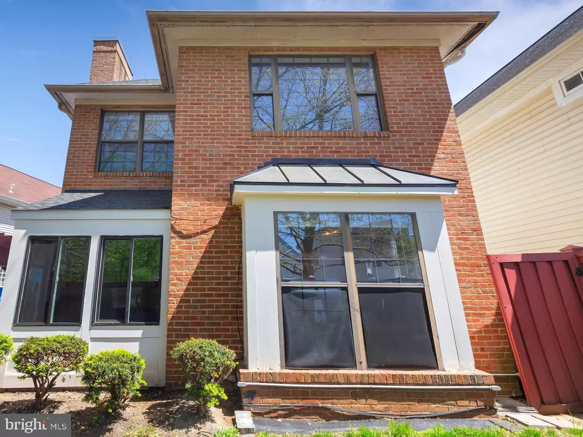 Bowie, MD 20720,13604 GRESHAM CT