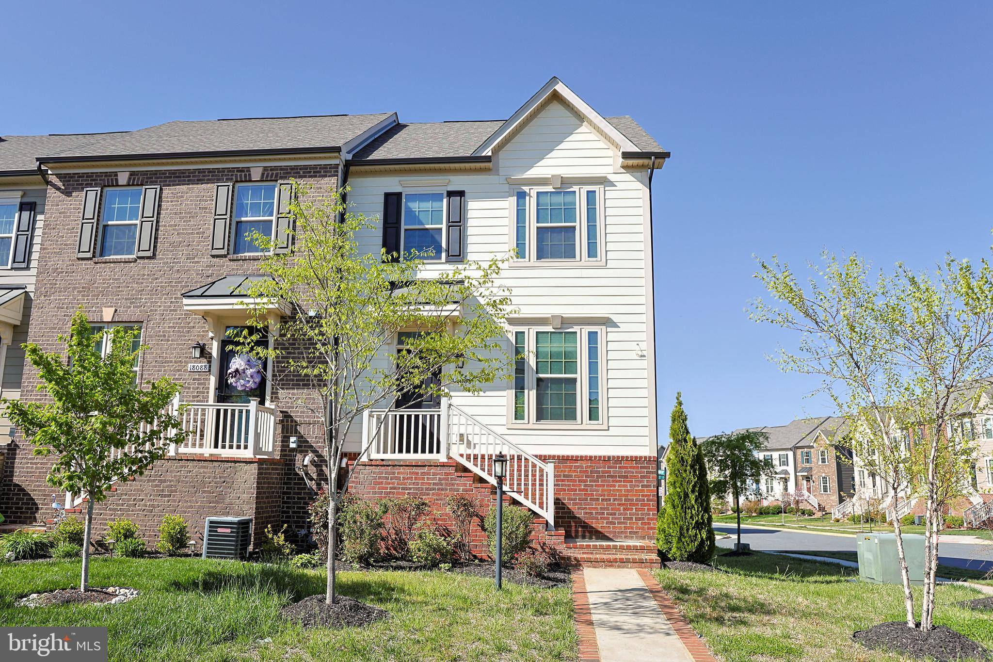 Dumfries, VA 22026,18086 RED CEDAR RD