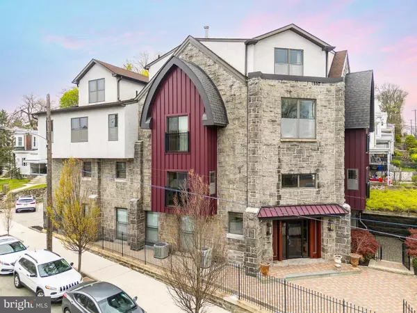 Philadelphia, PA 19128,4557 MANAYUNK AVE