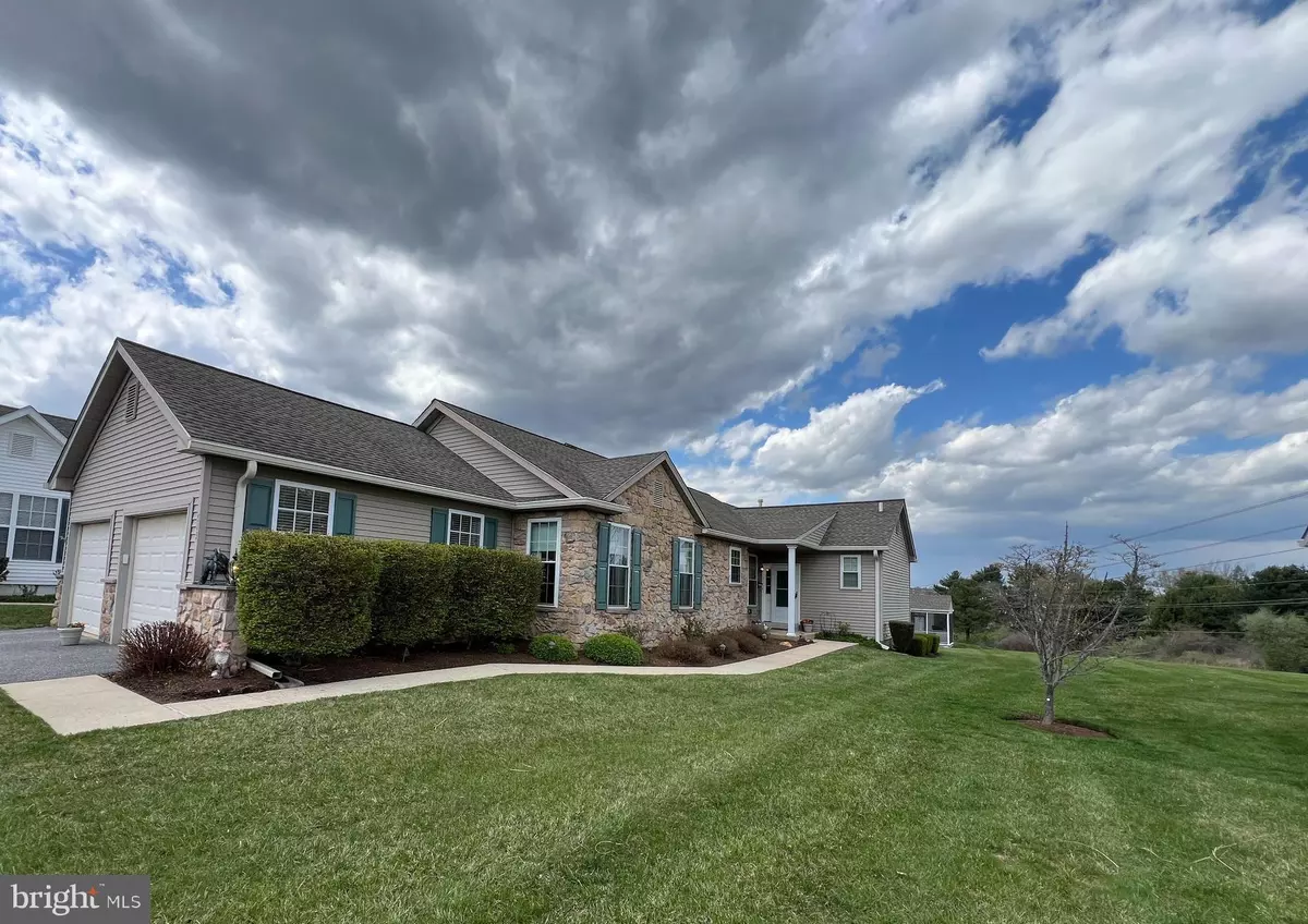 Glen Mills, PA 19342,513 HUNTING WHIP RD