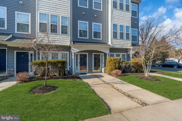 Delanco, NJ 08075,38 SWAN CT