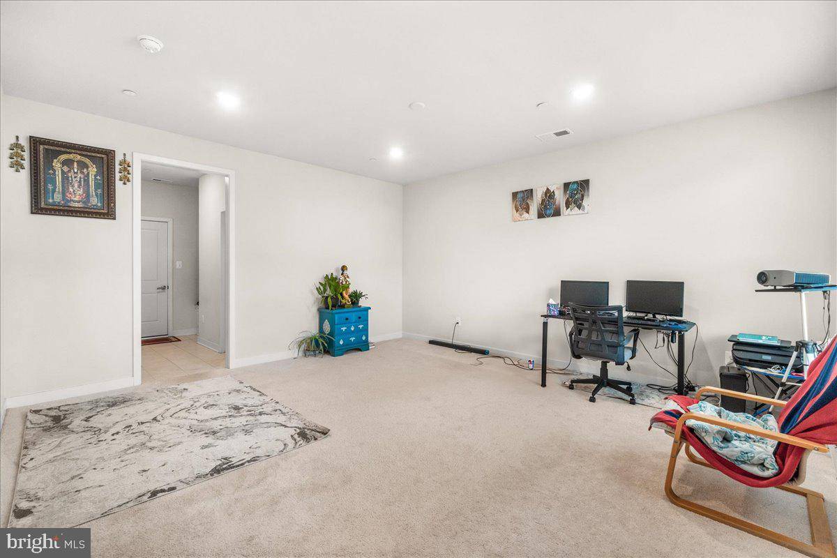 Monrovia, MD 21770,11119 HAZELNUT LN