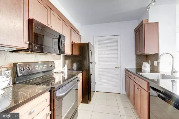 Washington, DC 20004,631 D ST NW #526